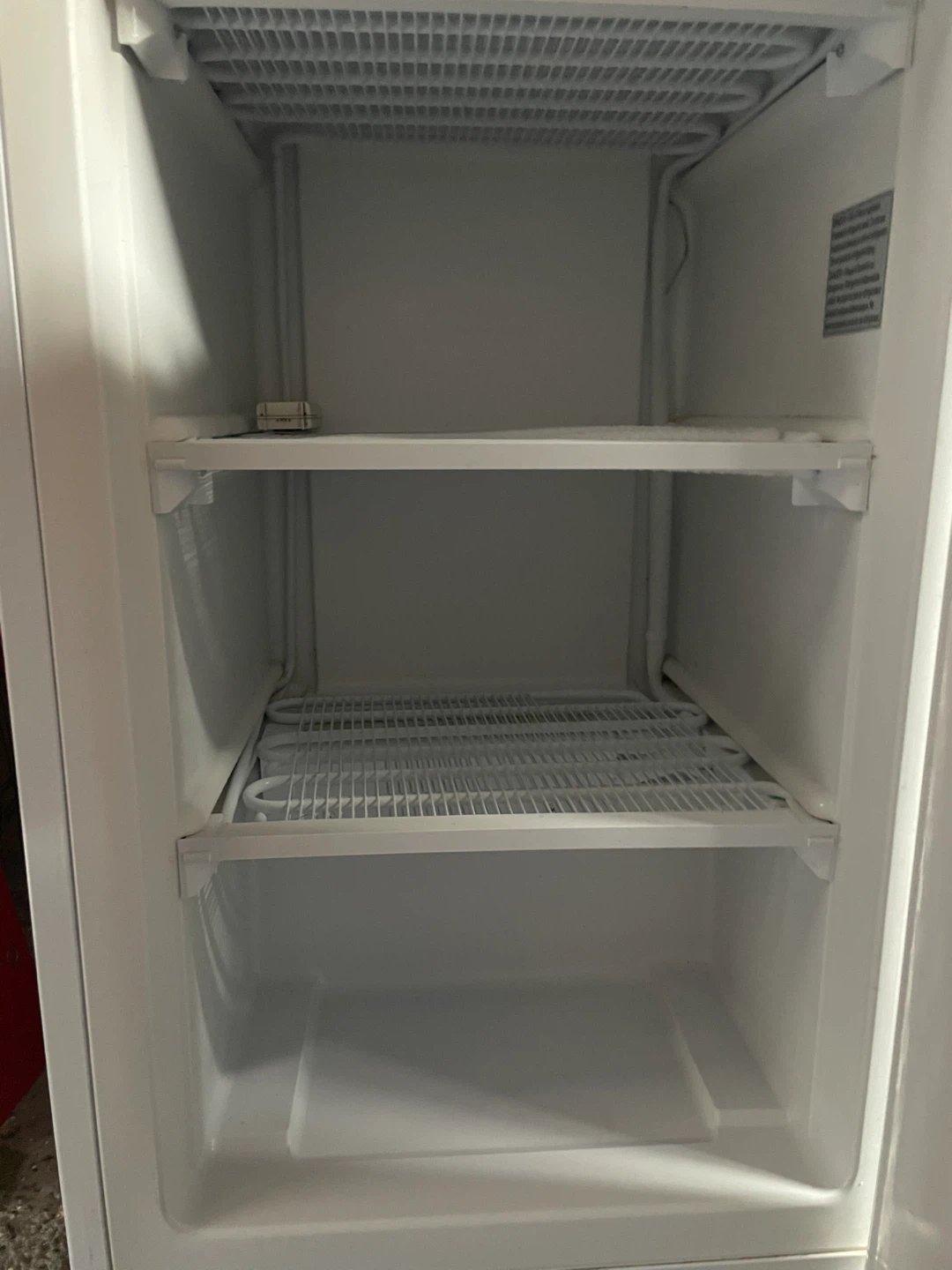 DANBY Compact Freezer - photo 2