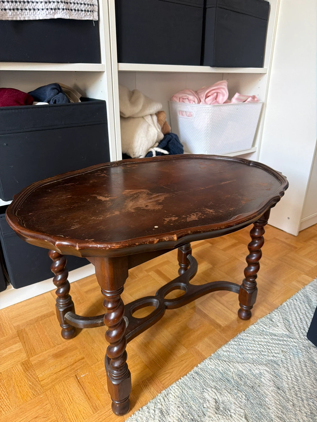 Vintage Oval Coffee Table with Twisted Legs