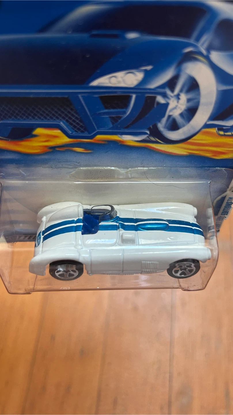 Hot Wheels 2001 First Editions #051 Cunningham Car - photo 3