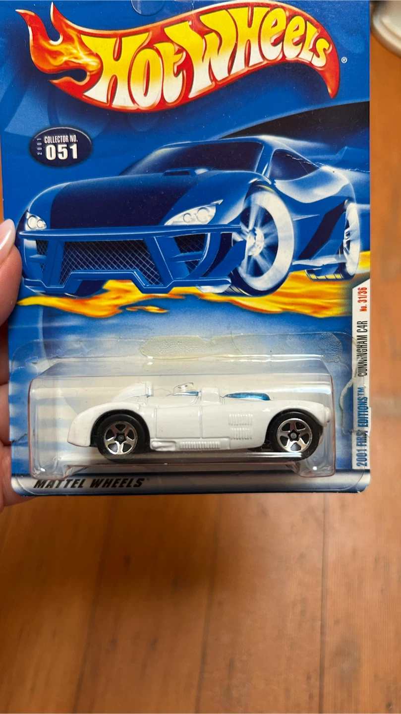 Hot Wheels 2001 First Editions #051 Cunningham Car - photo 2