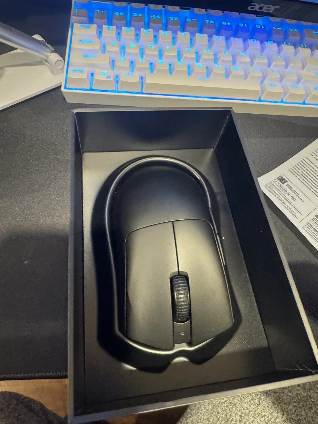 Razer Deathadder V3 Pro Ultra-Lightweight Hyperspeed Ergonomic - photo 2