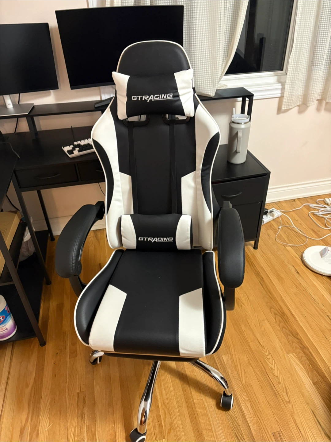 GTRACING Gaming Chair - Black and White