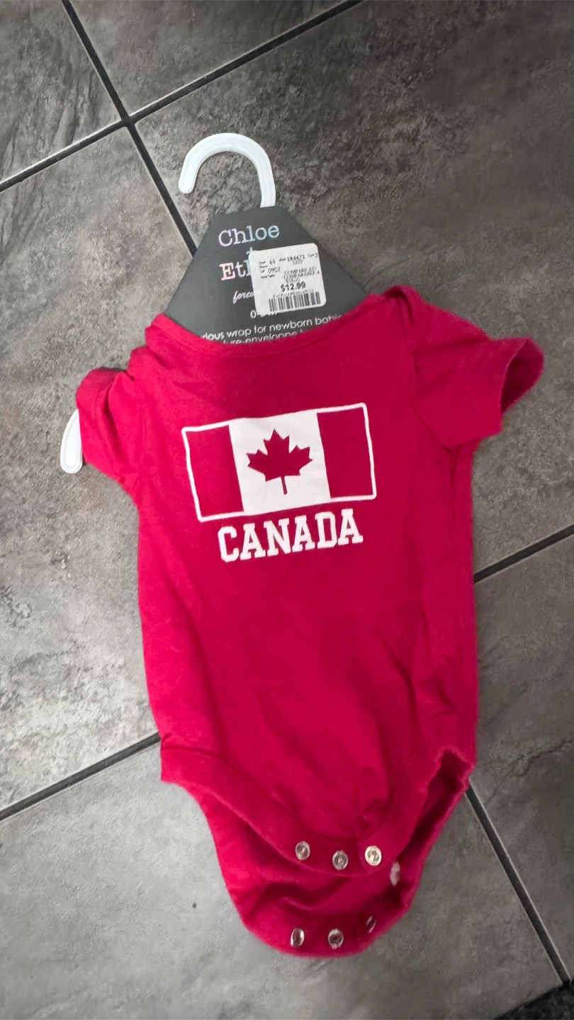 Children's Clothing Bundle - photo 3