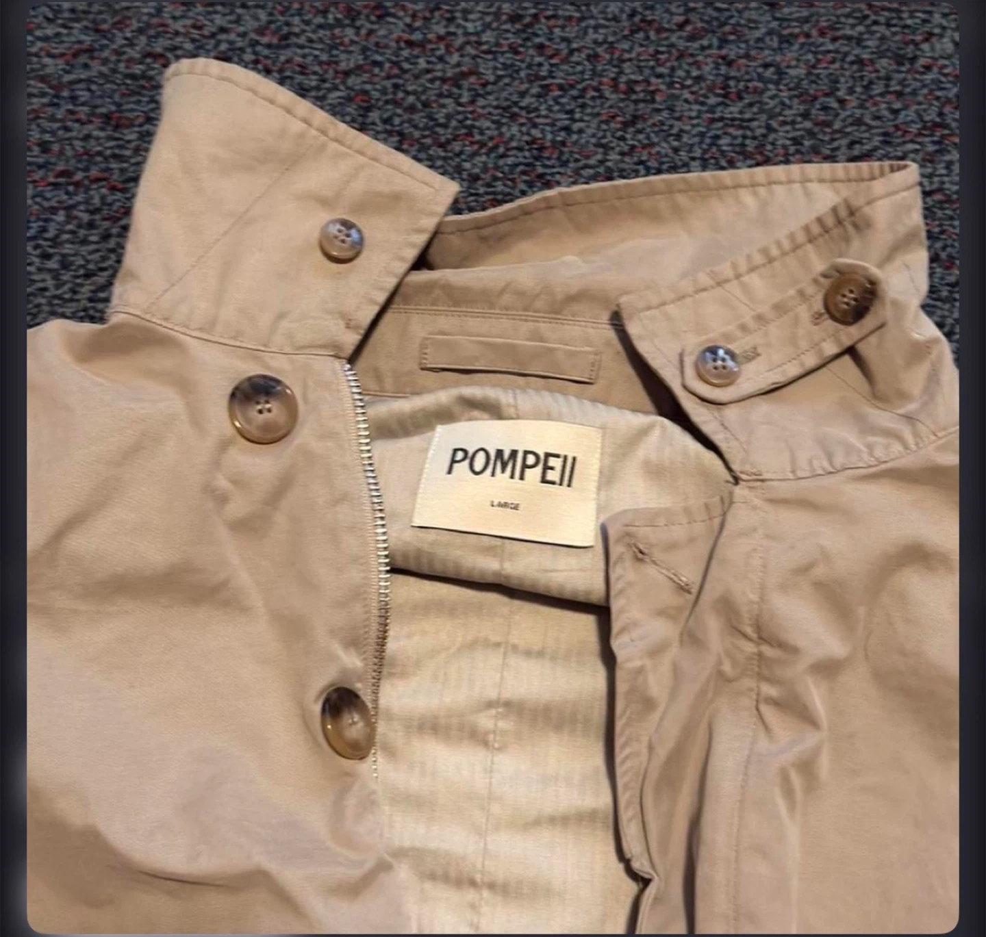 Pompeii Cream Windbreaker Jacket. Size L - photo 2