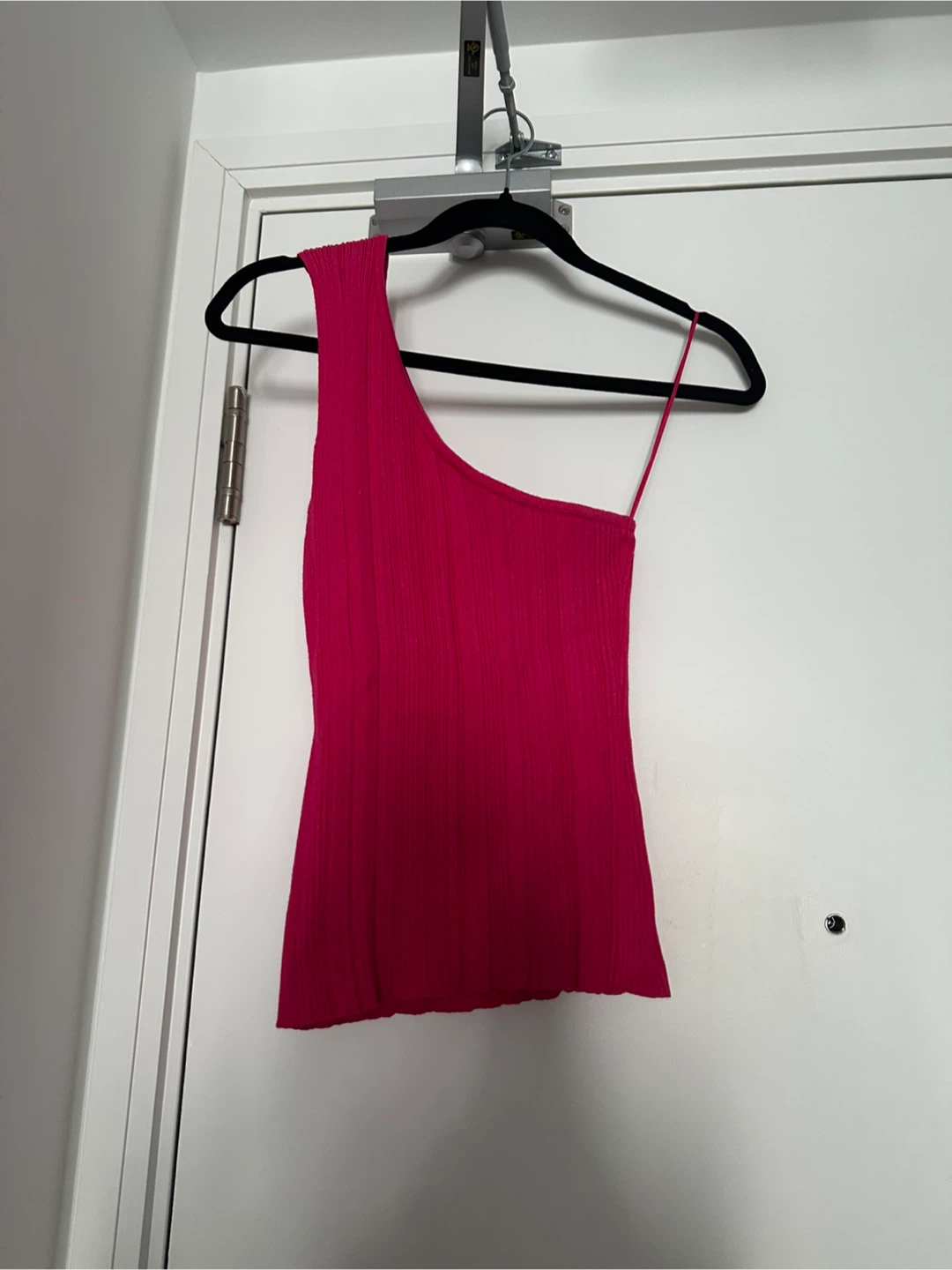 DYNAMITE Pink One Shoulder Ribbed Top