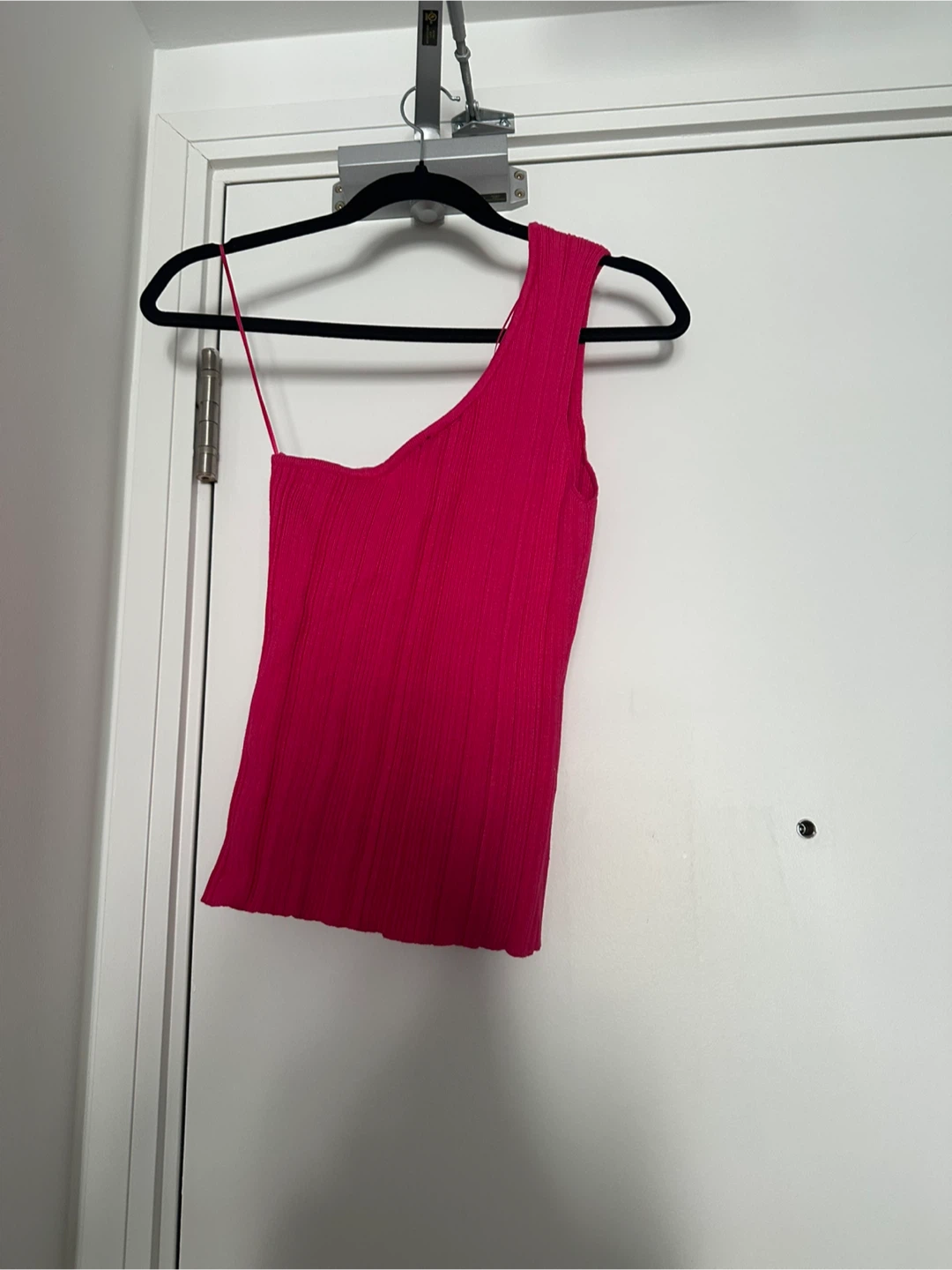DYNAMITE Pink One Shoulder Ribbed Top - photo 2