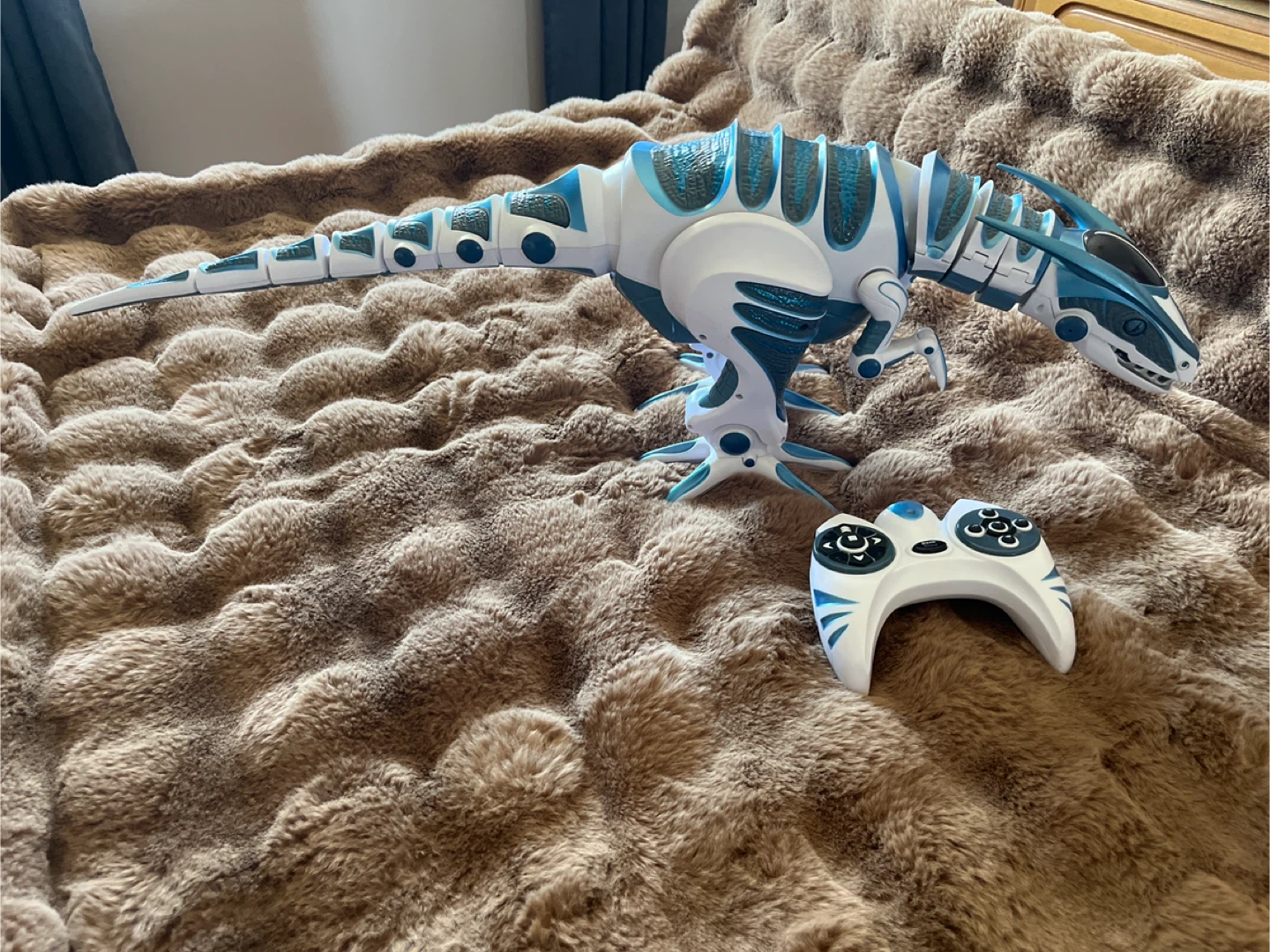 Remote battery operated Control Robot Dinosaur Toy