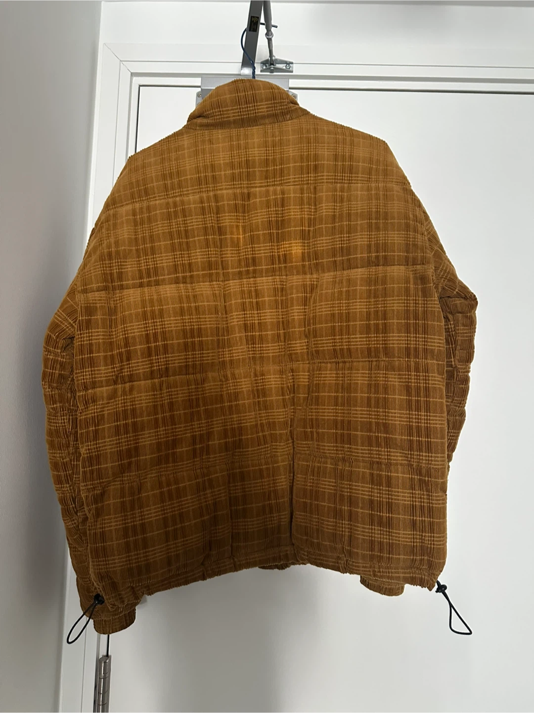 Urban Outfitters Puffer Jacket - Size S - photo 2