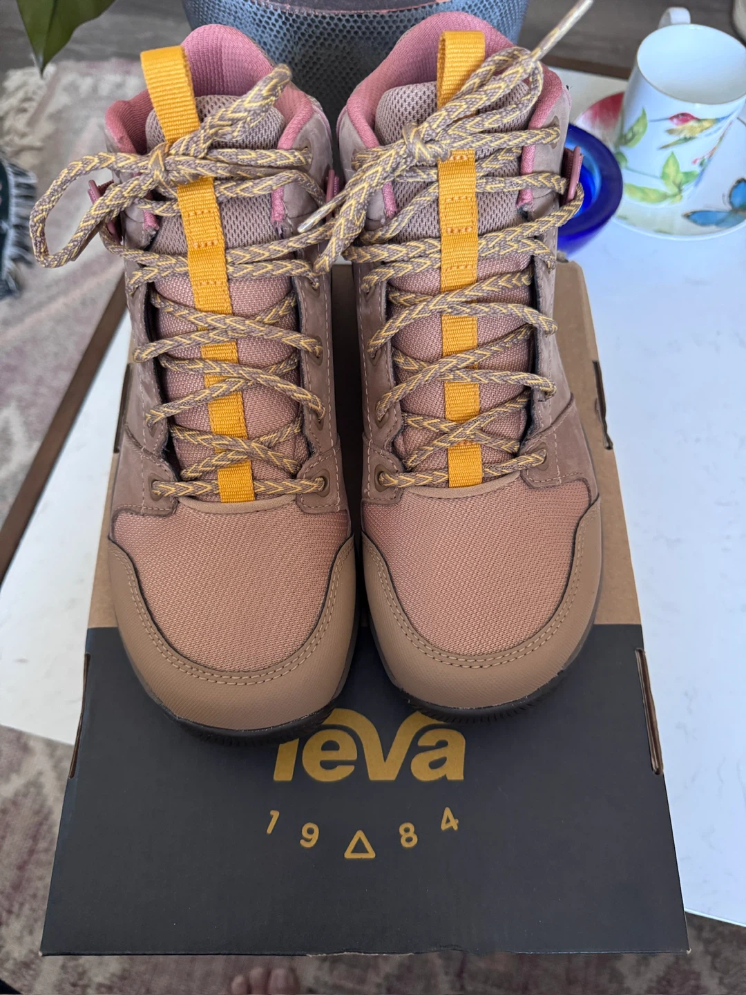 Teva Hiking Boots Size: Women’s 8.5 - photo 3