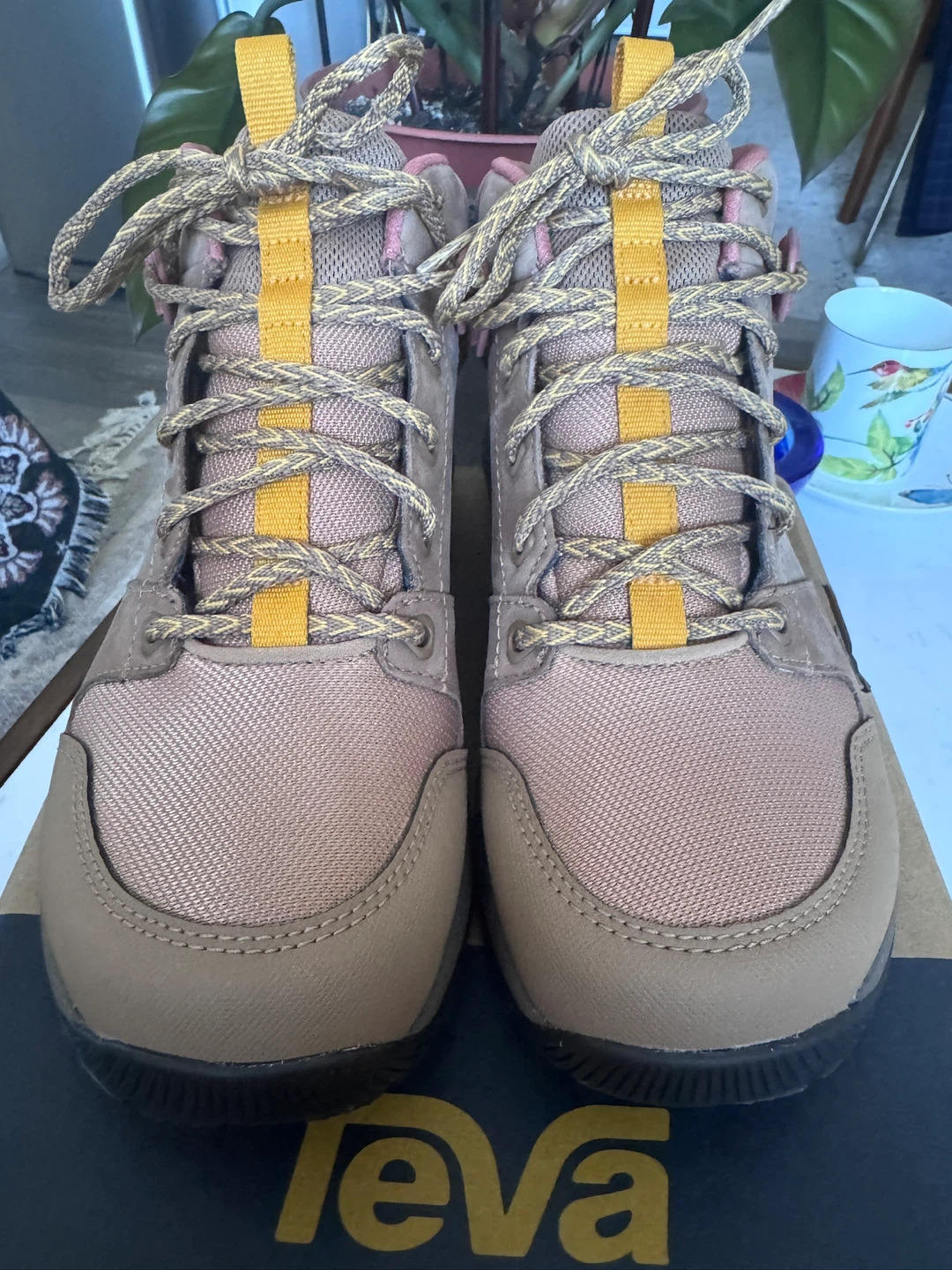 Teva Hiking Boots Size: Women’s 8.5 - photo 5