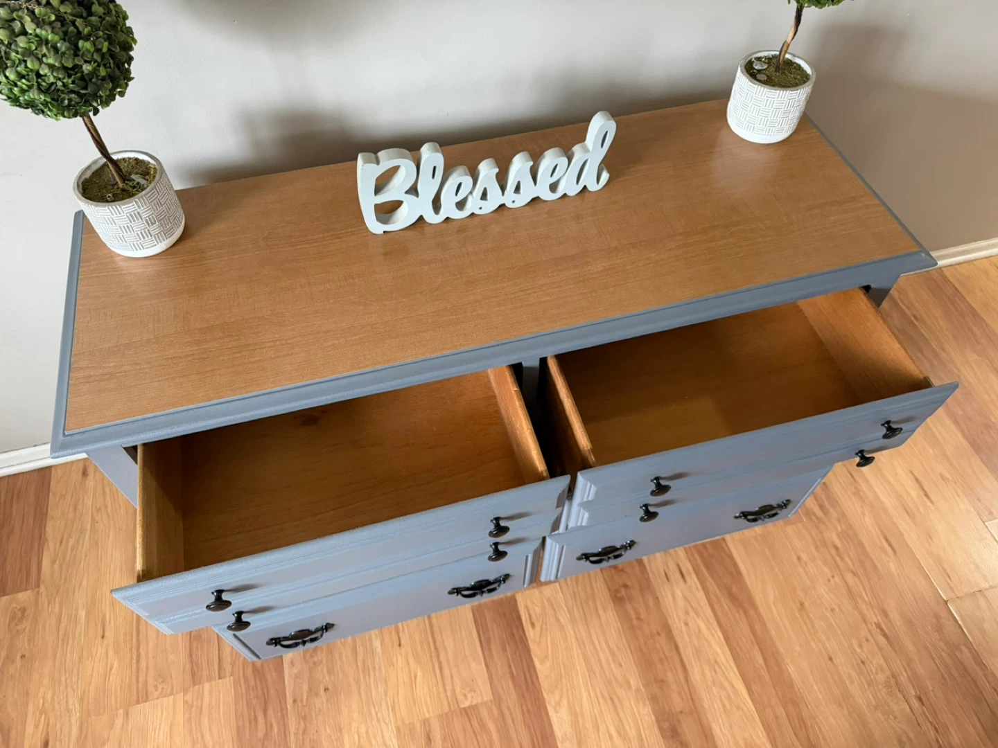 ✨🩶🤎Beautiful solid dresser🤎🩶✨ - photo 5