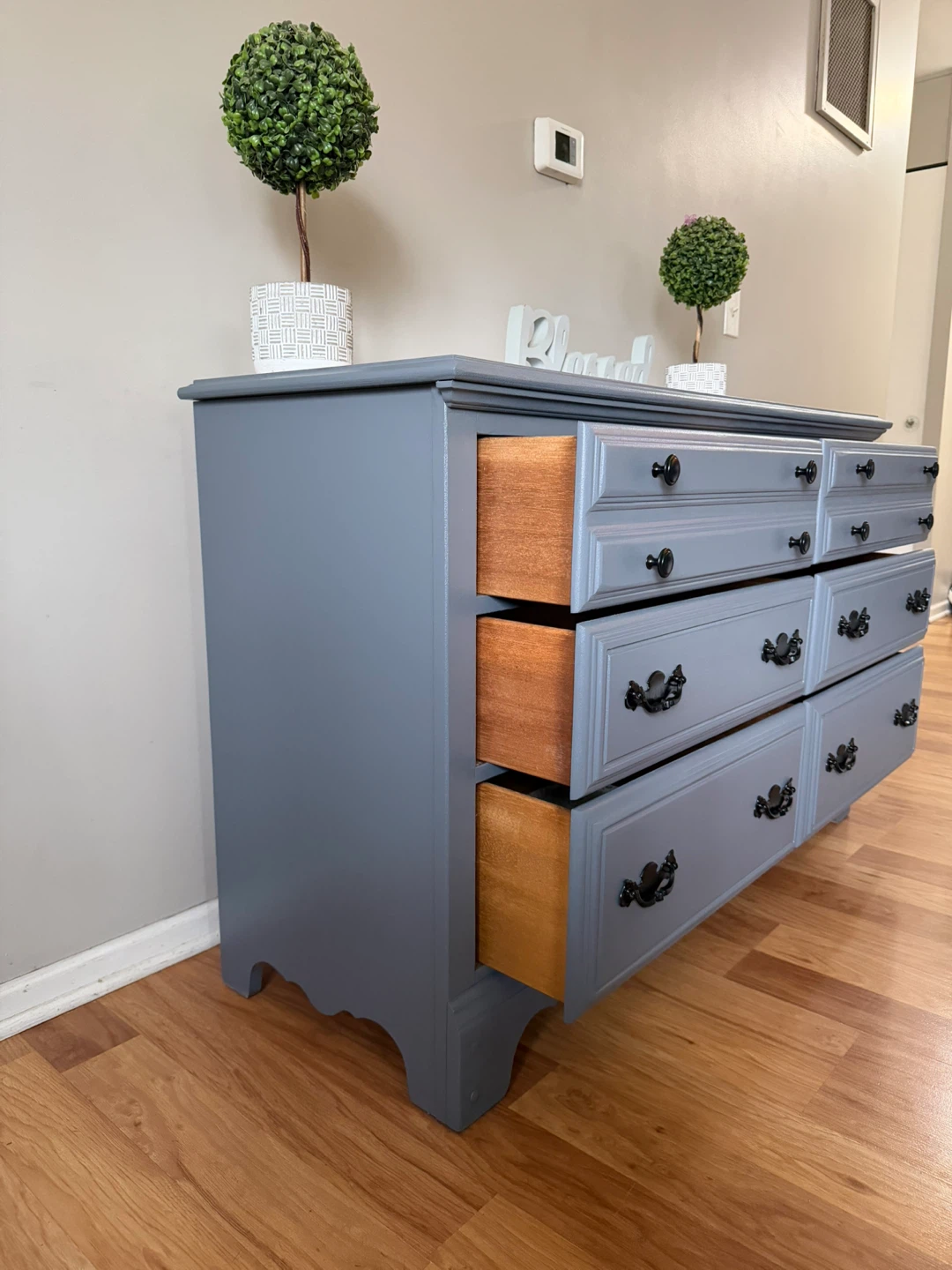 ✨🩶🤎Beautiful solid dresser🤎🩶✨ - photo 3
