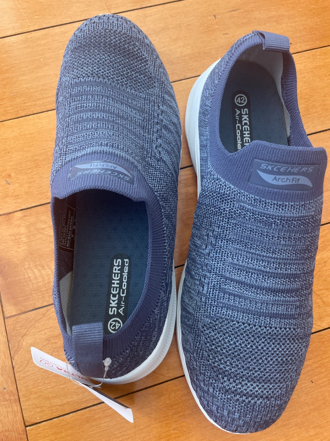 Skechers Arch Fit Air-Cooled Women's Slip-on Shoes Size 42