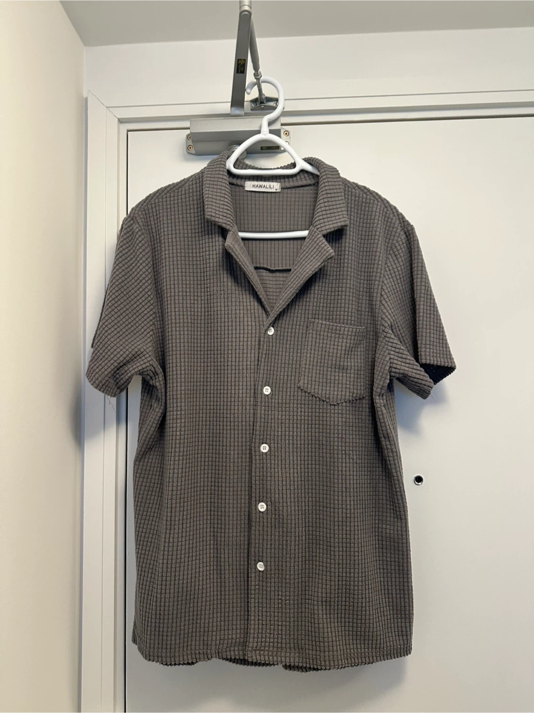 Men's Short Sleeve Button-Up