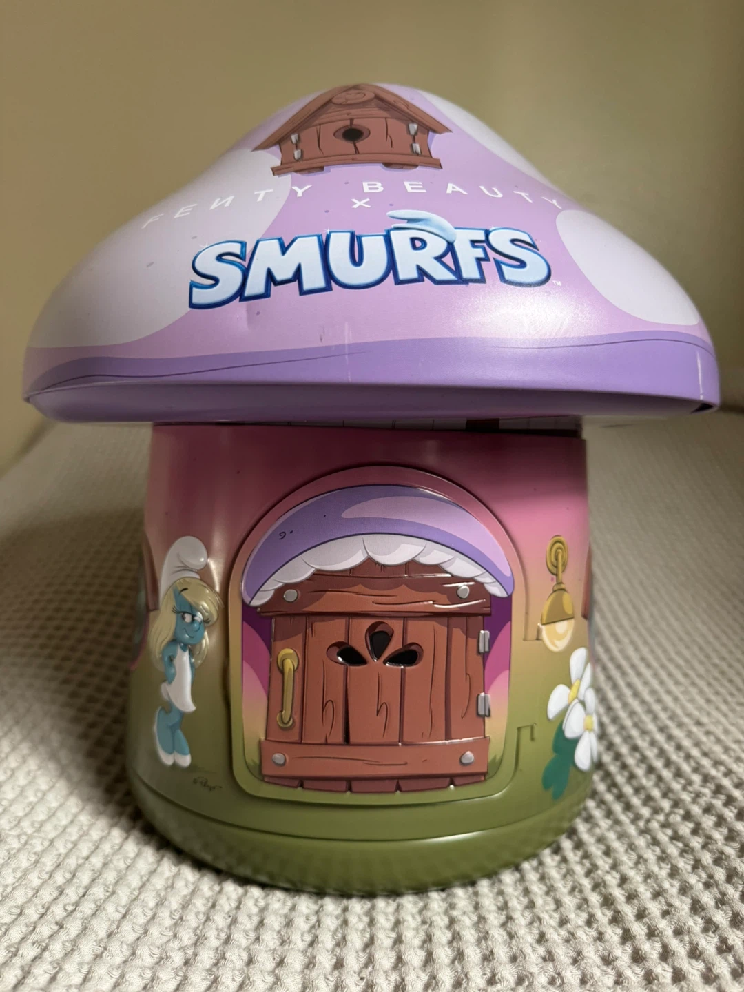 Fenty Beauty x Smurfs Collector's Tin