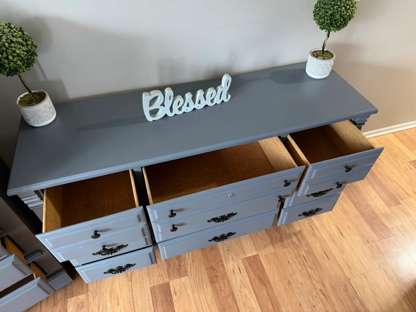 ✨🩶Beautiful solid dresser set🩶✨ - photo 5