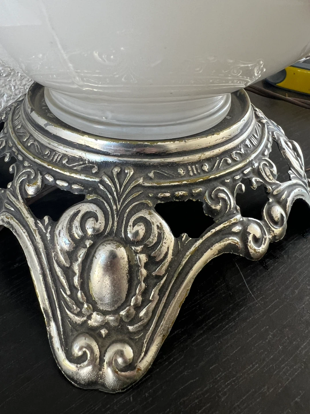 Vintage Floral Table Lamp - photo 5