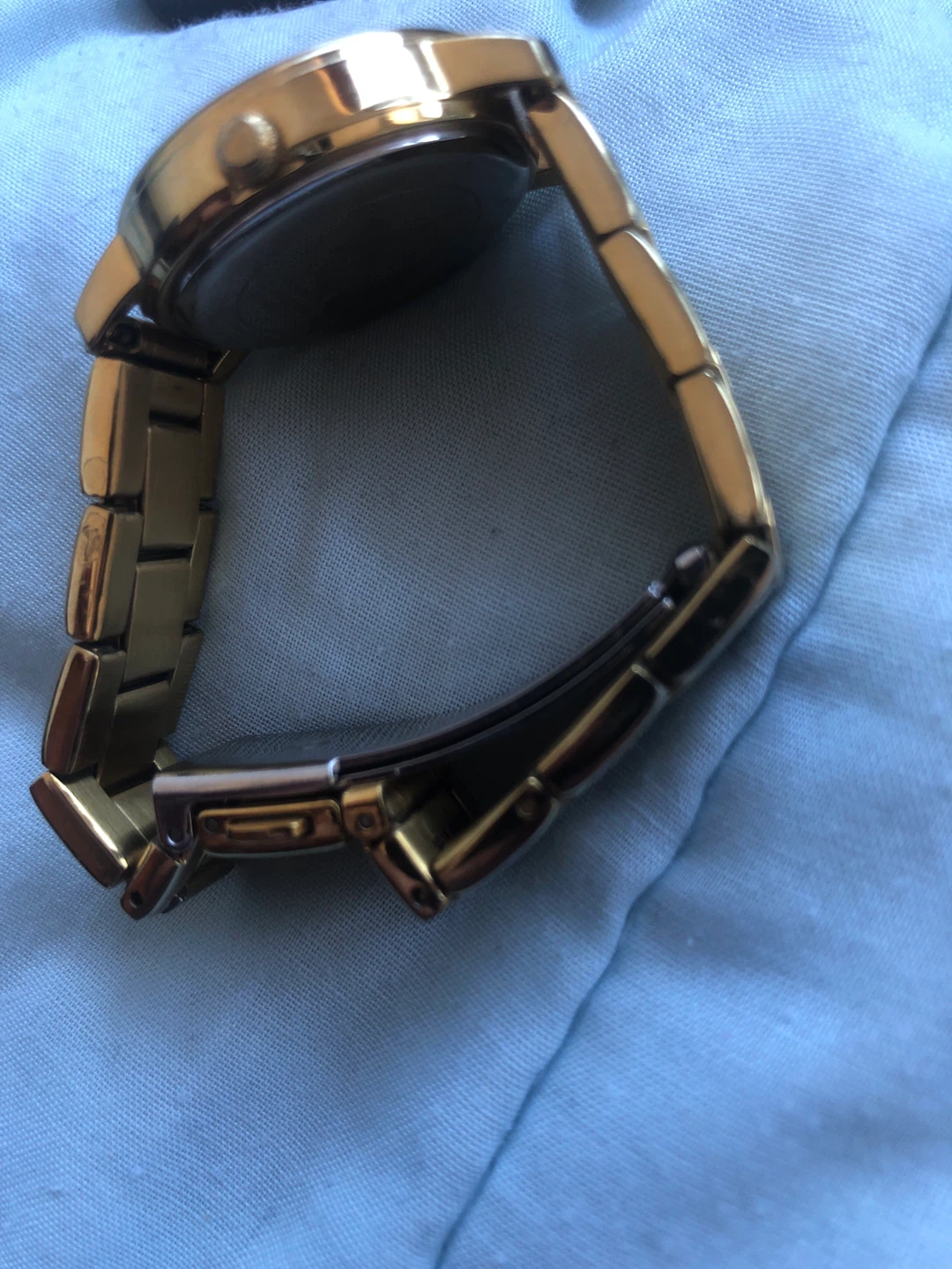 Gold Guess Watch - photo 2