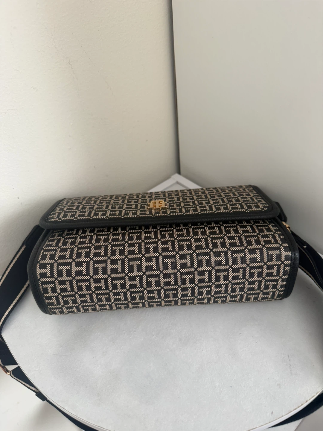 Tommy Hilfiger Shoulder Bag - photo 3