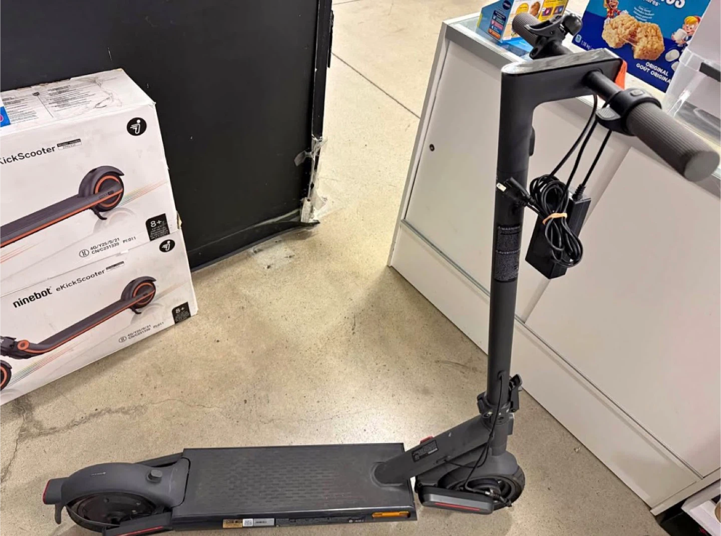 Electronic scooter