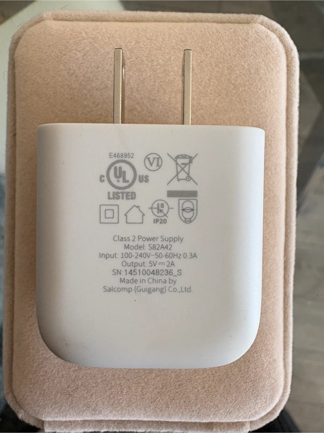 Apple charger adapter Supply Model S82A42
