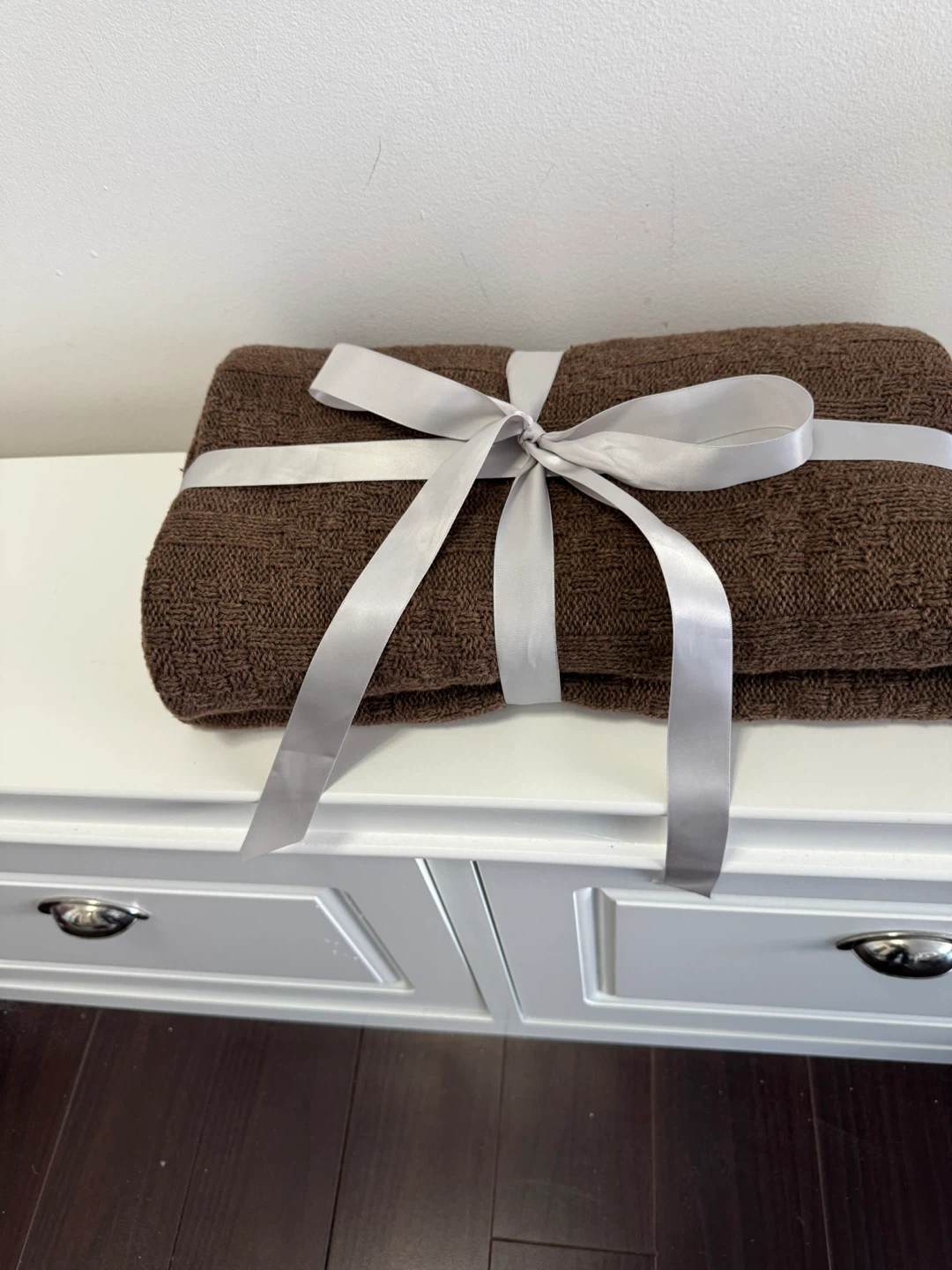 GUILTY Brown Knit Throw Blanket