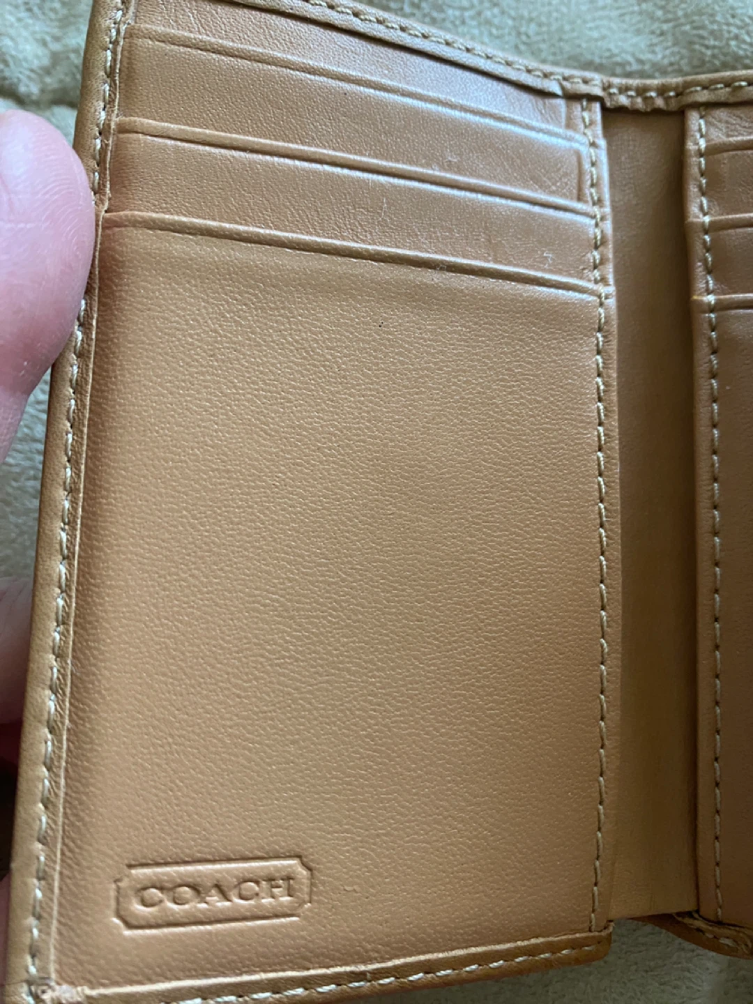 Coach Monogrammed Trifold Wallet Vintage - photo 3