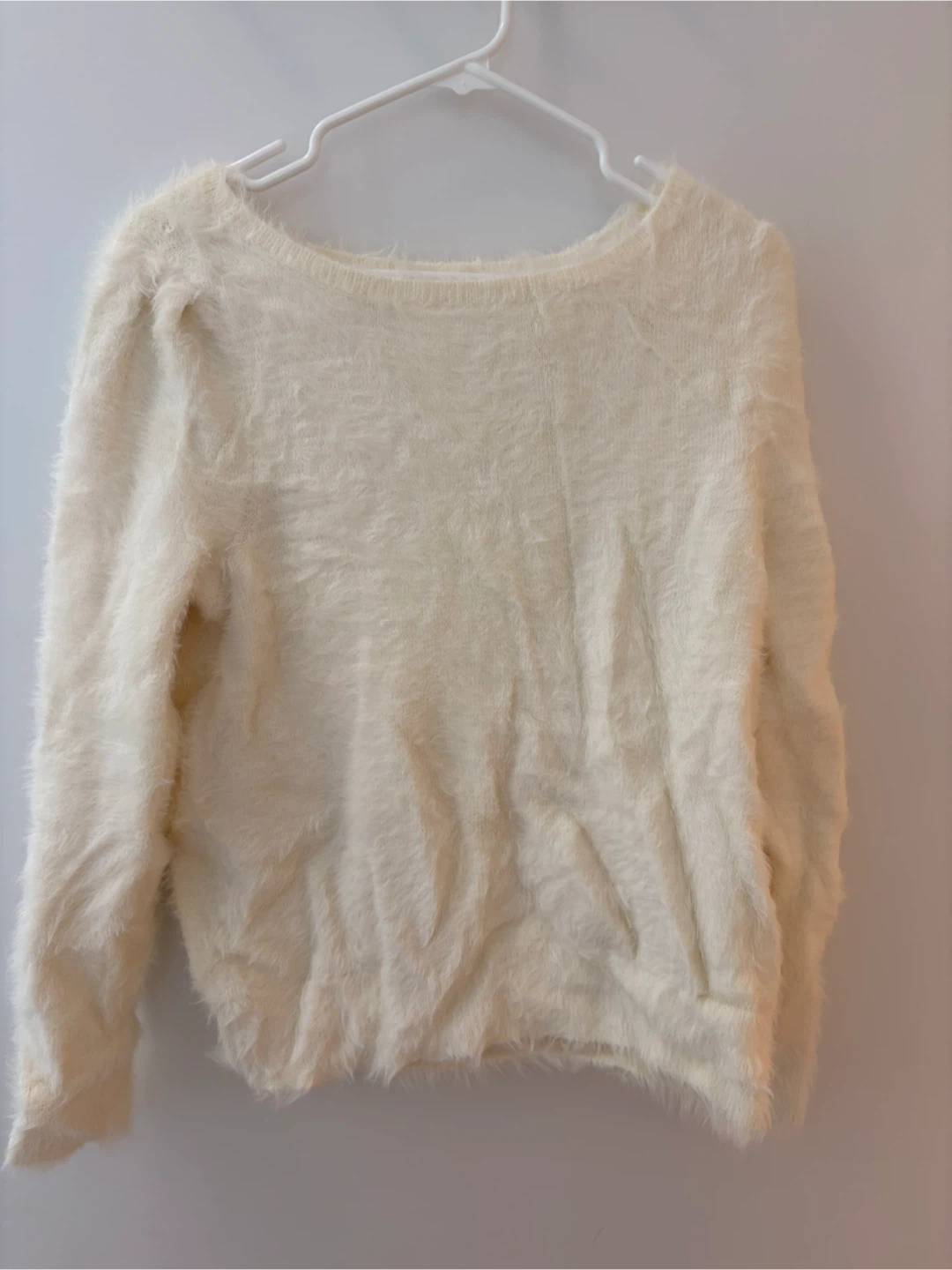 Joe Fresh Fuzzy Cream Sweater M/M