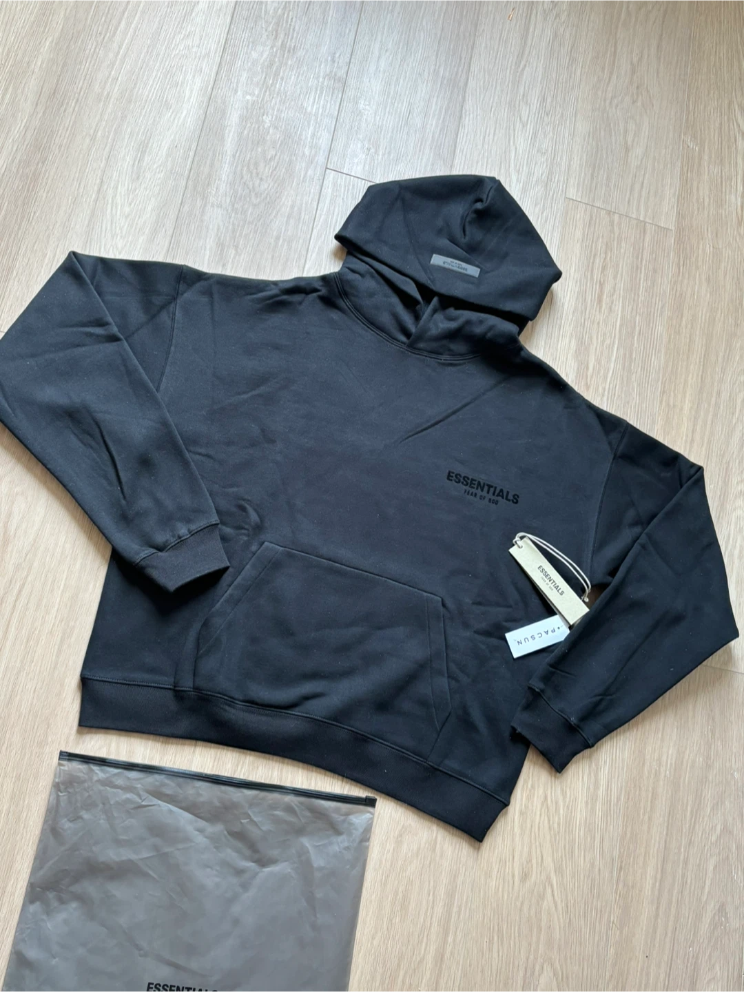 New Essentials Fear of God Black Hoodie Size Small