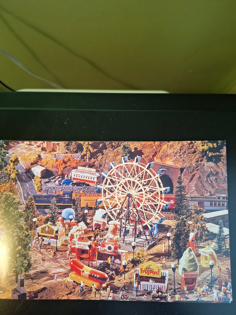 6 Post Cards Citigroup Center 1955 Model Train Display - photo 2