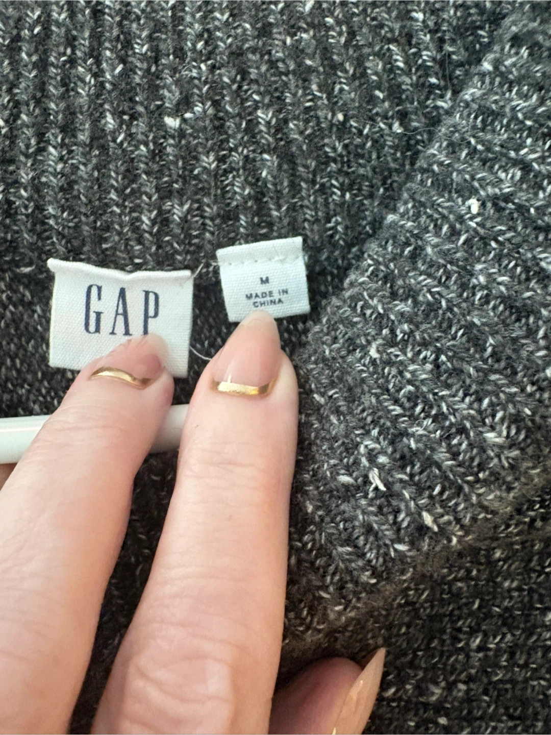 GAP Knit Sweater - photo 3