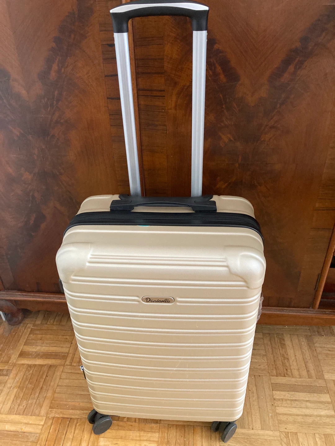 Luggage Medium size like new $45