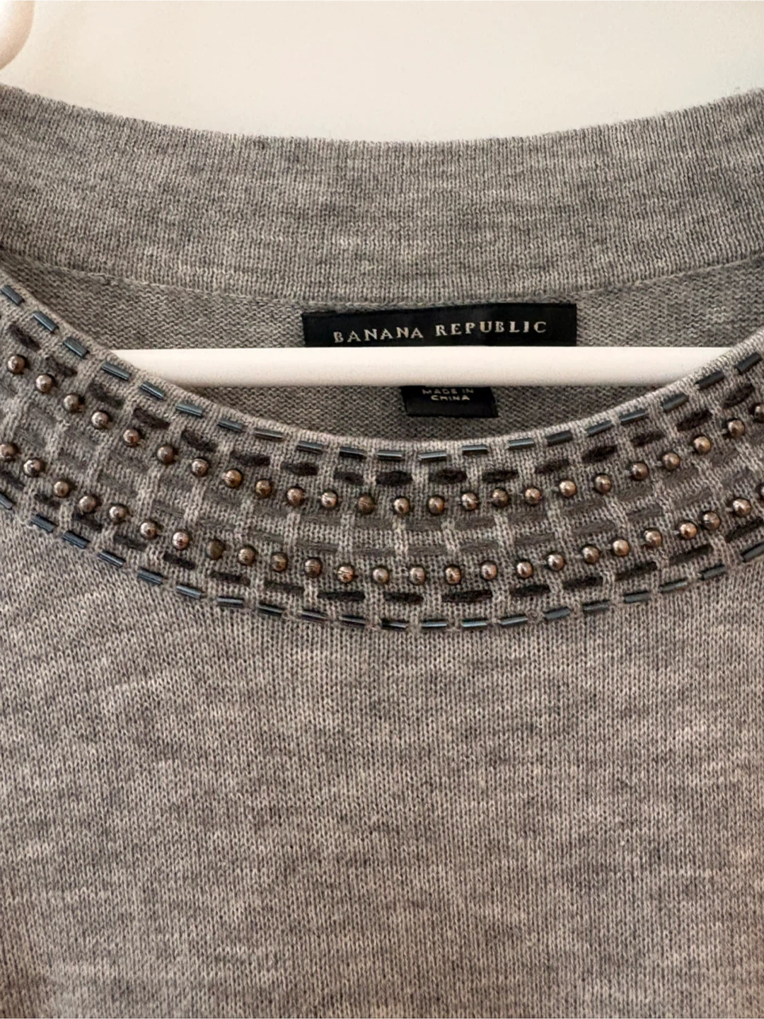 Banana Republic Grey Beaded Sweater - photo 2