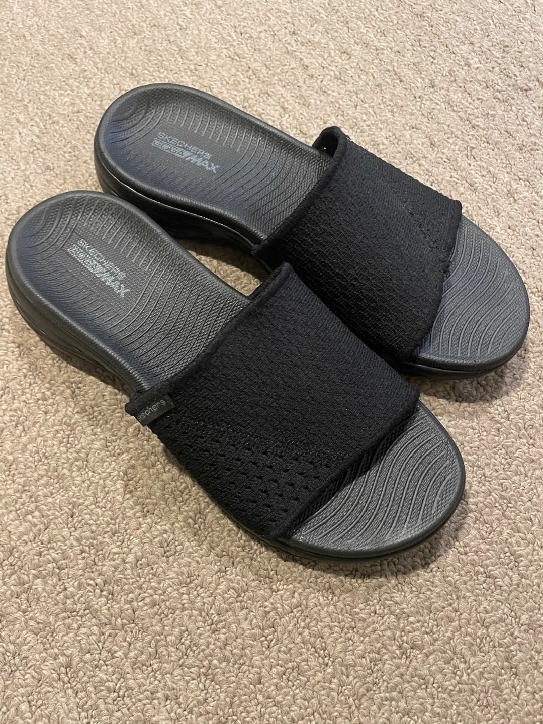 Skechers GOwalk MAX Slide Sandals