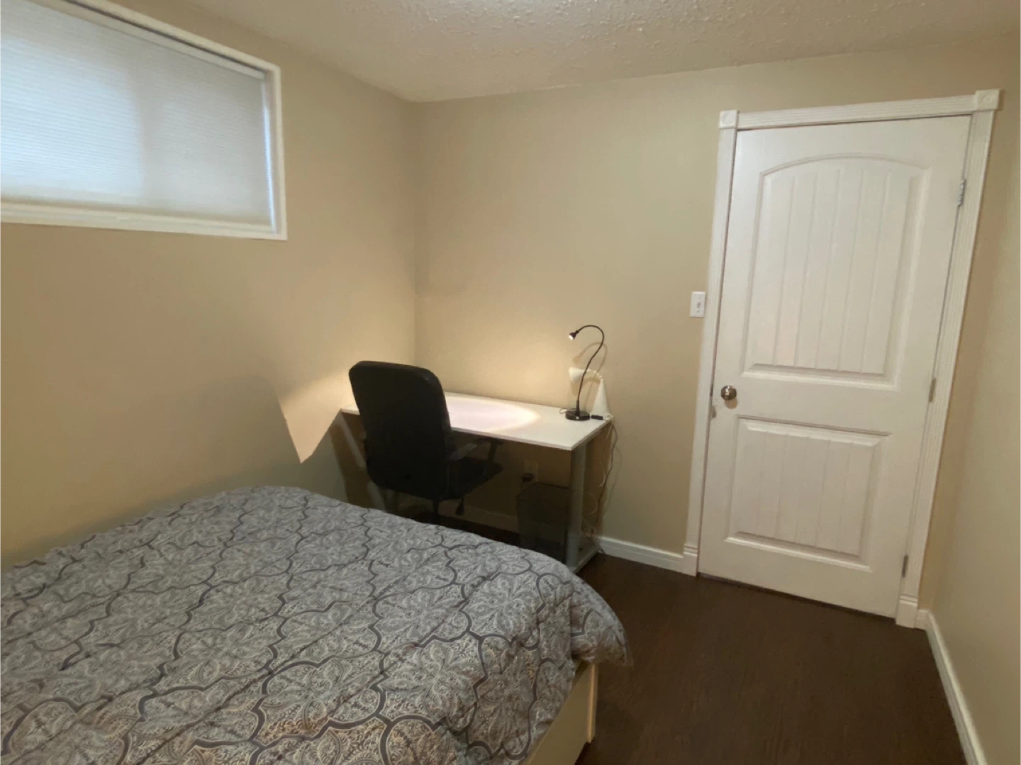 Room for rent - photo 2