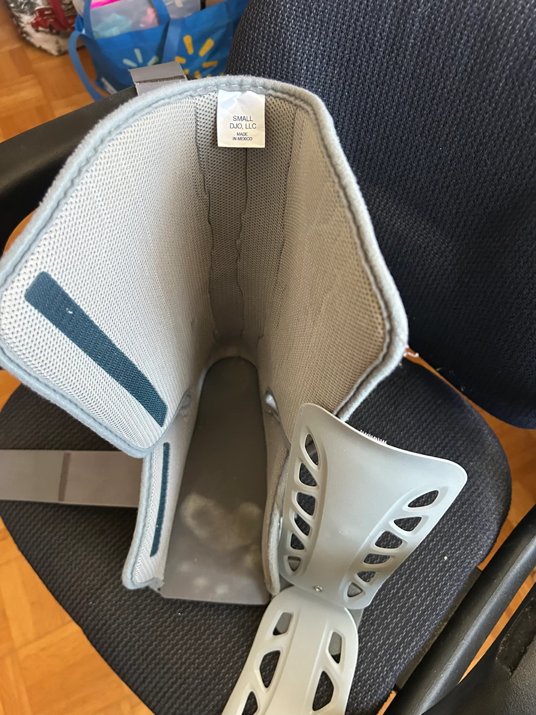 AirCast Walker Boot (sprain/fracture recovery boot) - photo 4