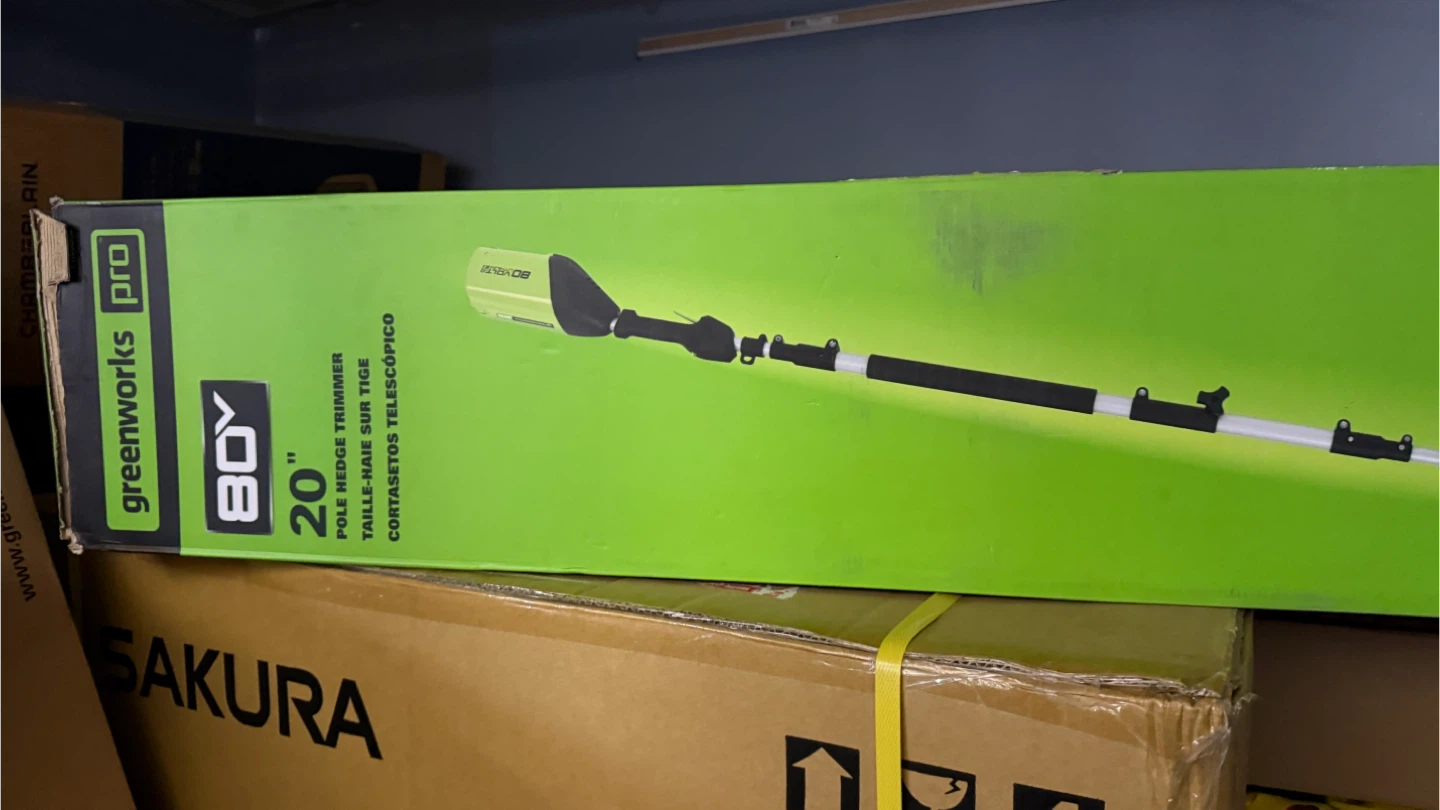 Greenworks 80V 20" Pole Hedge Trimmer