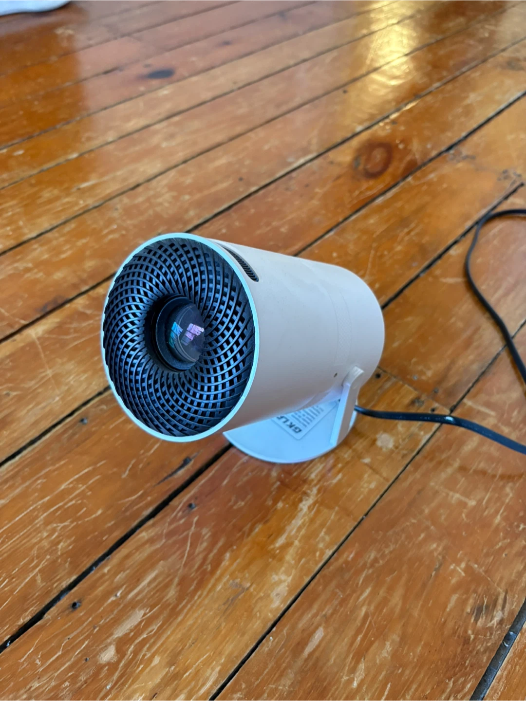 GK LPO Mini Projector - White