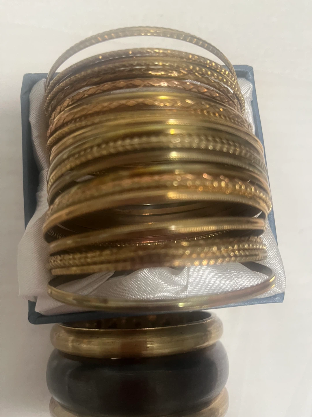 Gold  Bangles,23 pieces Gol Bracelet,  Pearl Ring Set - photo 2