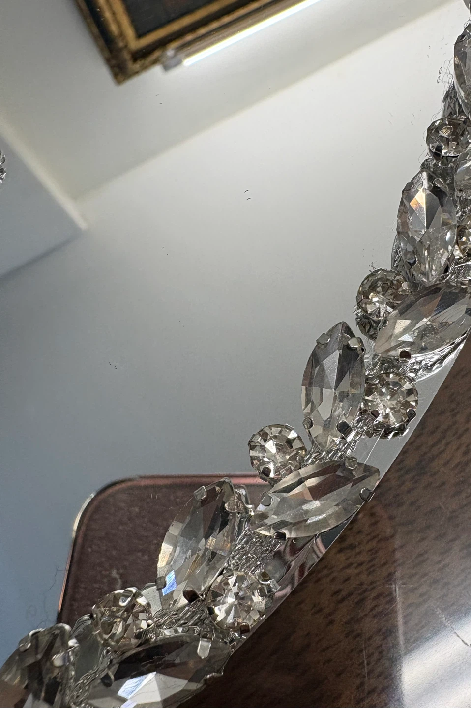 Round mirror tray with silver glass crystal rhinestone trim - photo 3