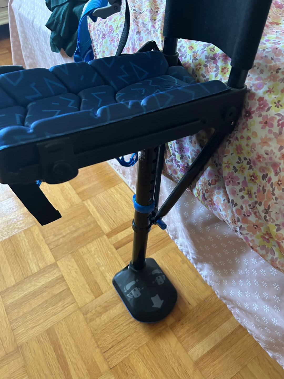 iWALK 3.0 Hands Free Knee Crutch - photo 5