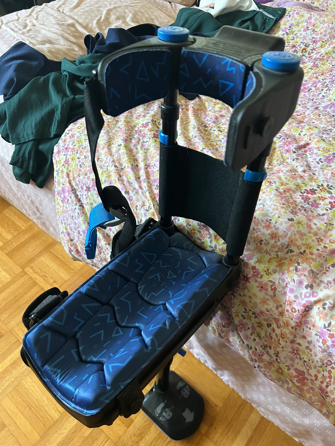 iWALK 3.0 Hands Free Knee Crutch - photo 4