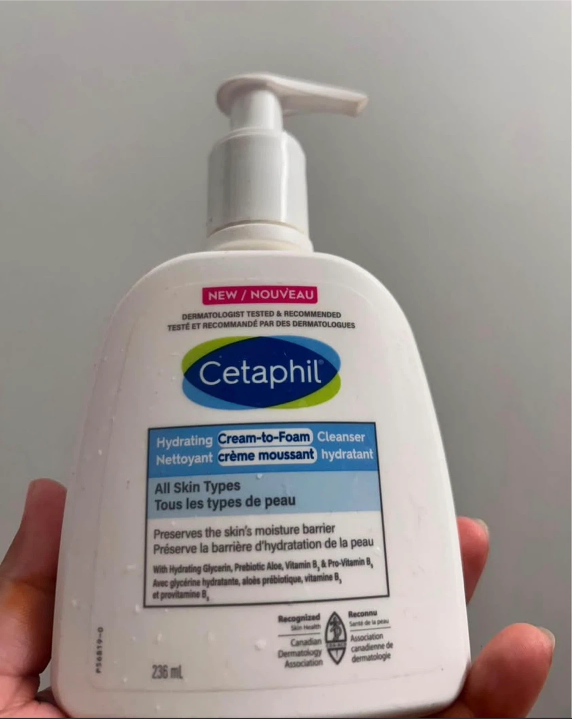 Cetaphil Hydrating Cream-to-Foam Cleanser - 236 ml