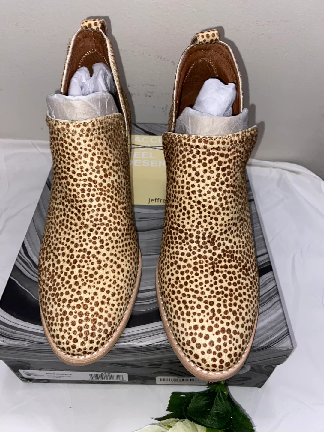 Jeffrey Campbell Rosalee-F Beige Brown Jaguar Booties Size 9 - photo 4