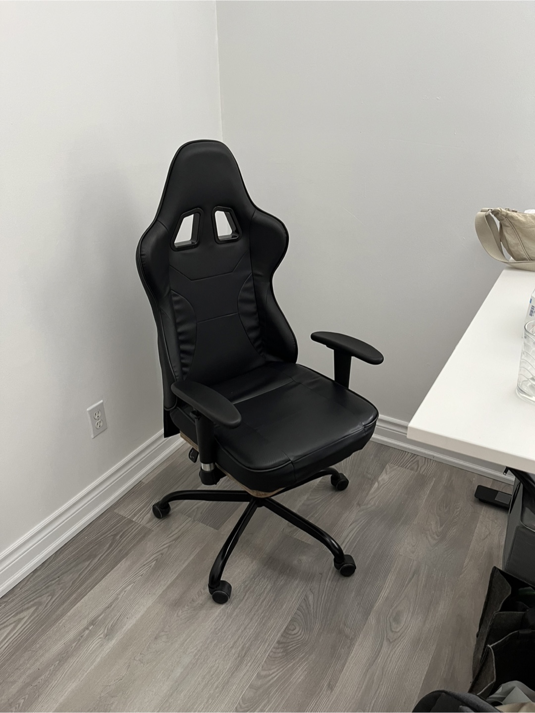 Black Gaming Chair