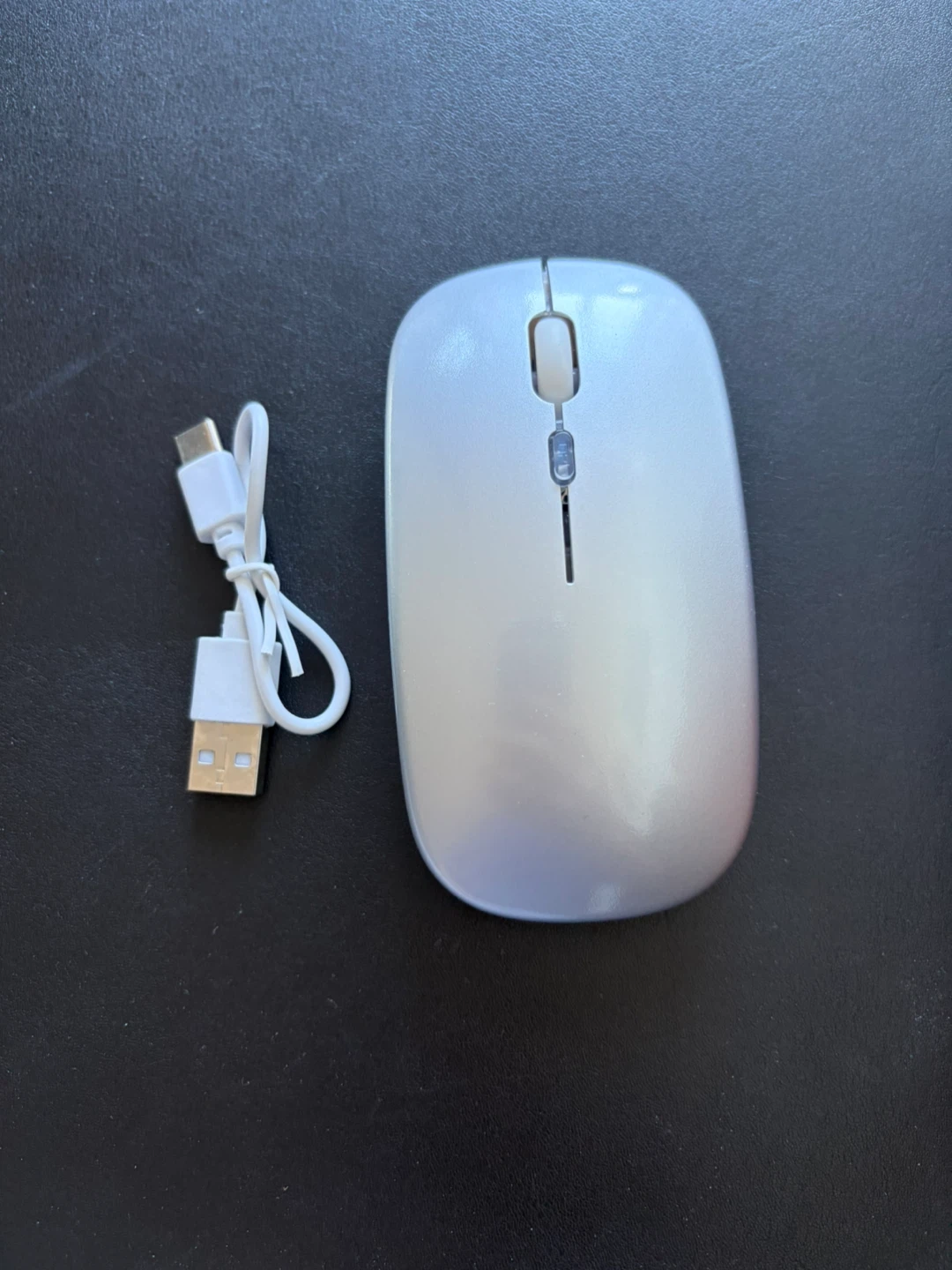 White Wireless Mouse with USB Charging Cable - photo 3