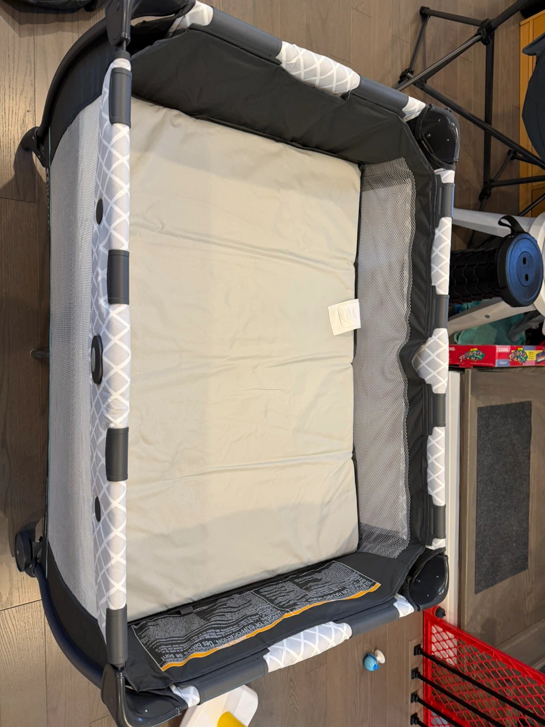 Graco Pack 'n Play Portable Playard with Bassinet - photo 3