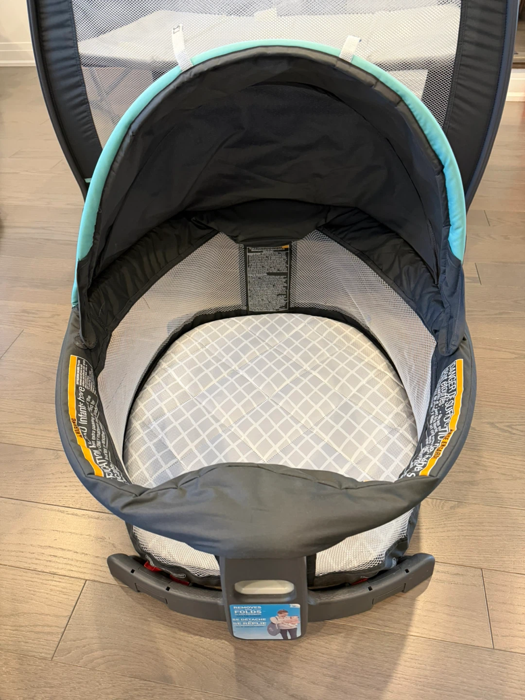 Graco Pack 'n Play Portable Playard with Bassinet - photo 2