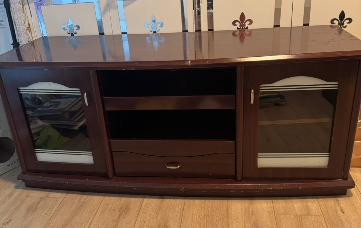 TV stand