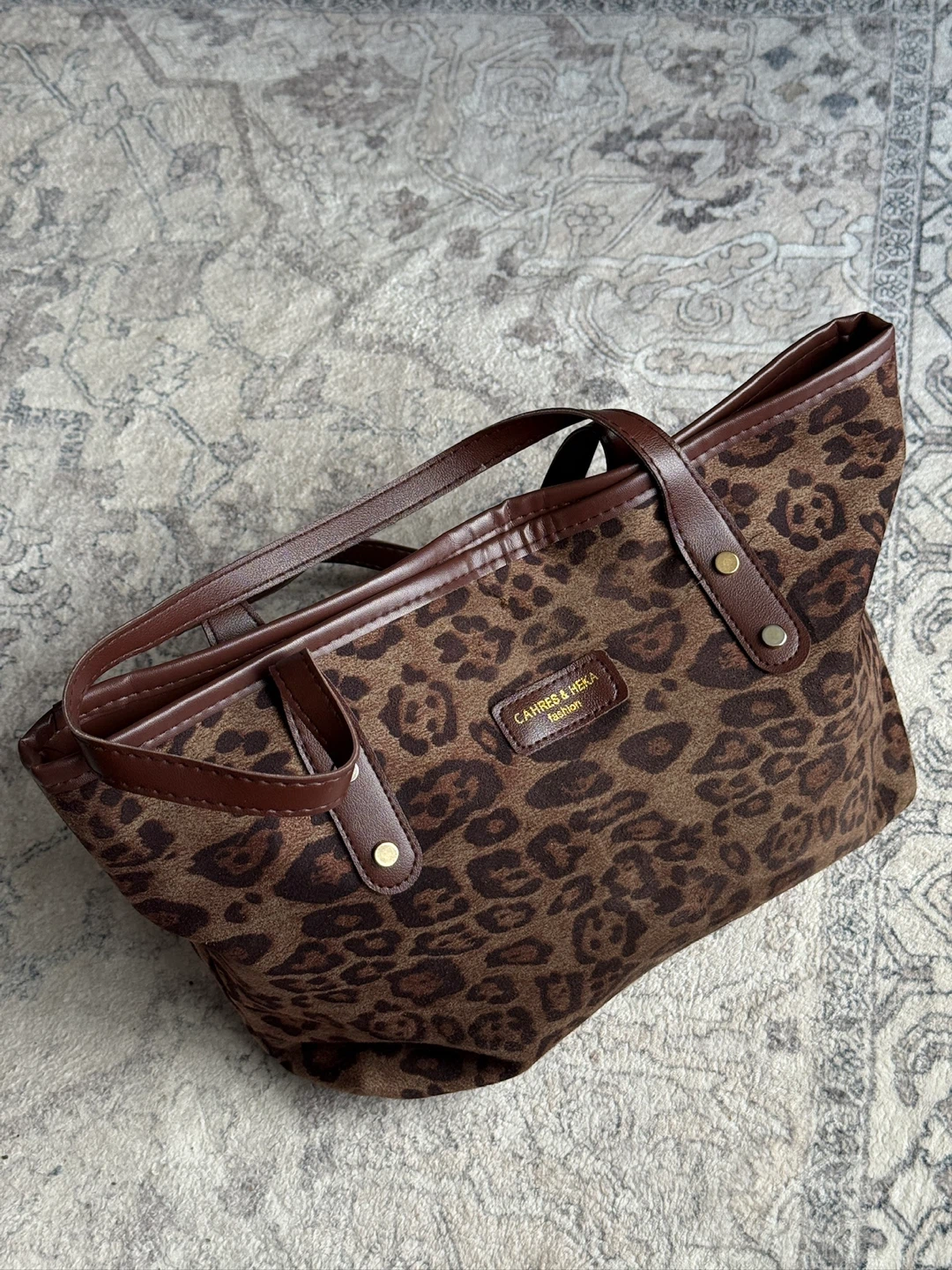 CAHRES & HEKA Leopard Print Tote Bag